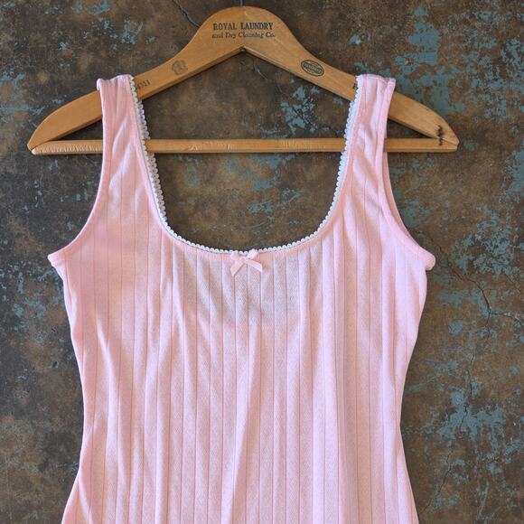 Pink Coquette Romper Size M New Sleeveless Heart Knit Romantic One Piece - Picture 2 of 8